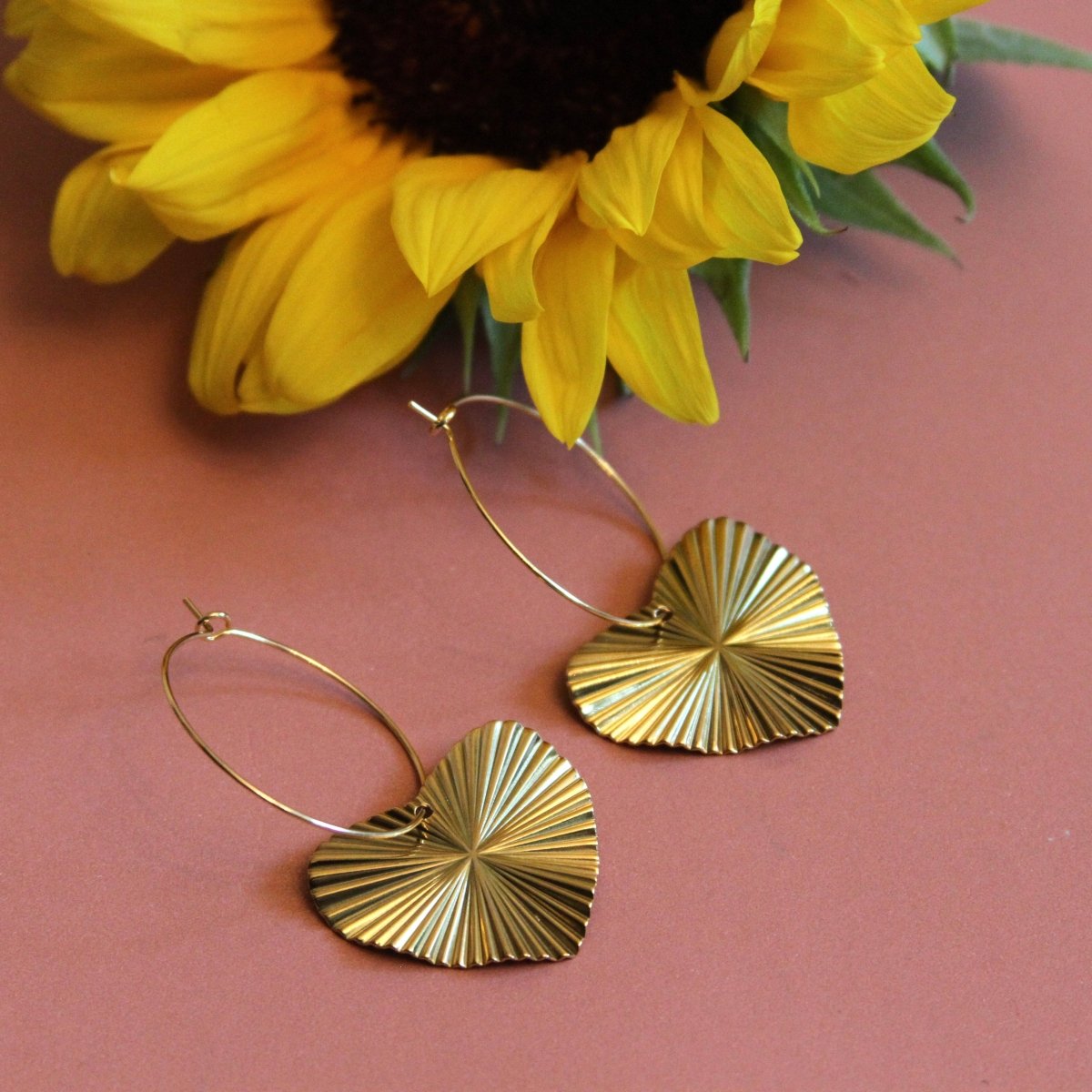 ER - 689 | Large Radiant Heart Hoop Earrings - Sunday Girl by Amy DiLamarraEarrings