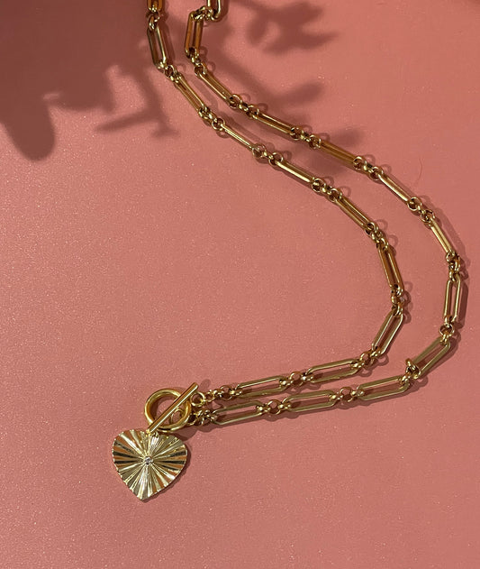 Radial Heart Toggle Chain Necklace