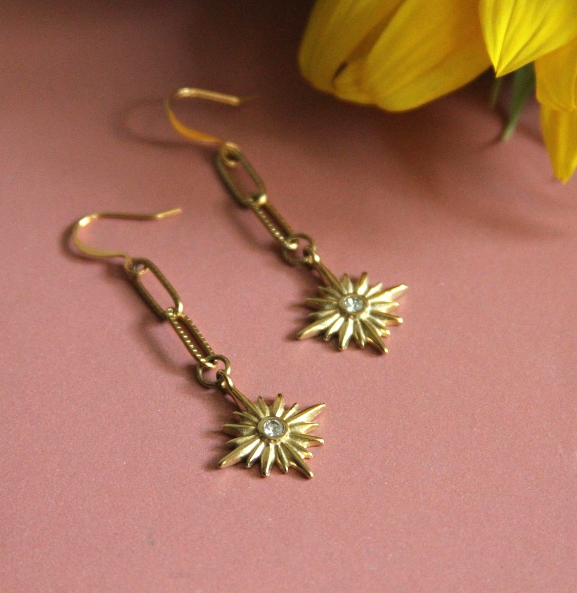 ER - 672 | Big Star Chain Dangle Earrings - Sunday Girl by Amy DiLamarraEarrings