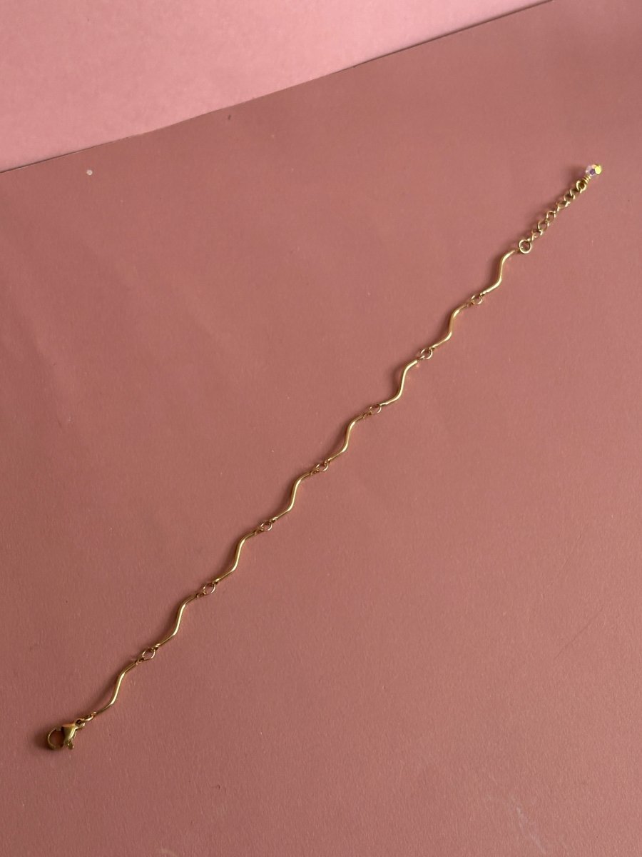 Wavy Chain Bracelet fade and tarnish free! - Sunday Girl by Amy DiLamarraBracelet